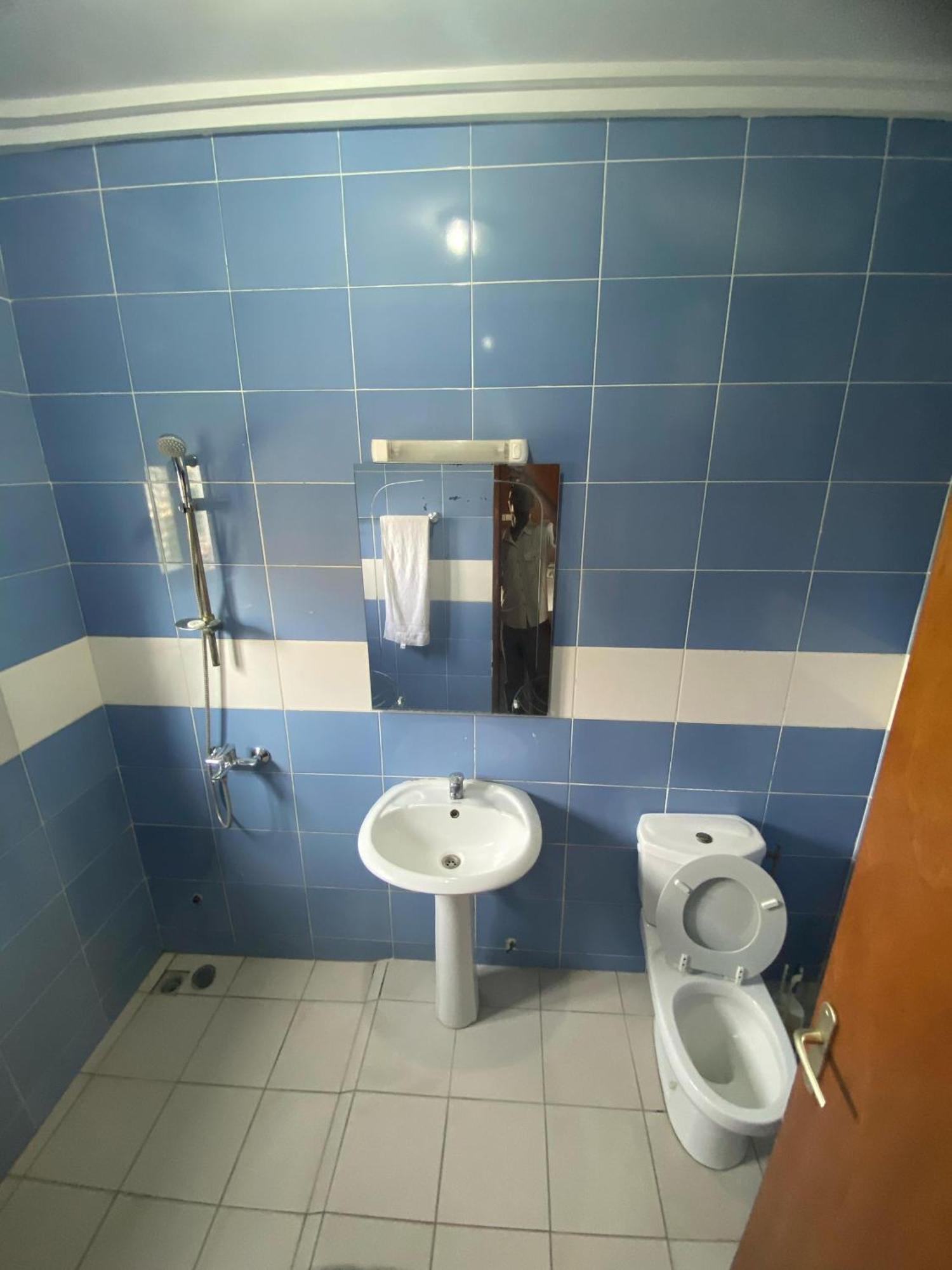 Hotel Yabisso Lome Luaran gambar
