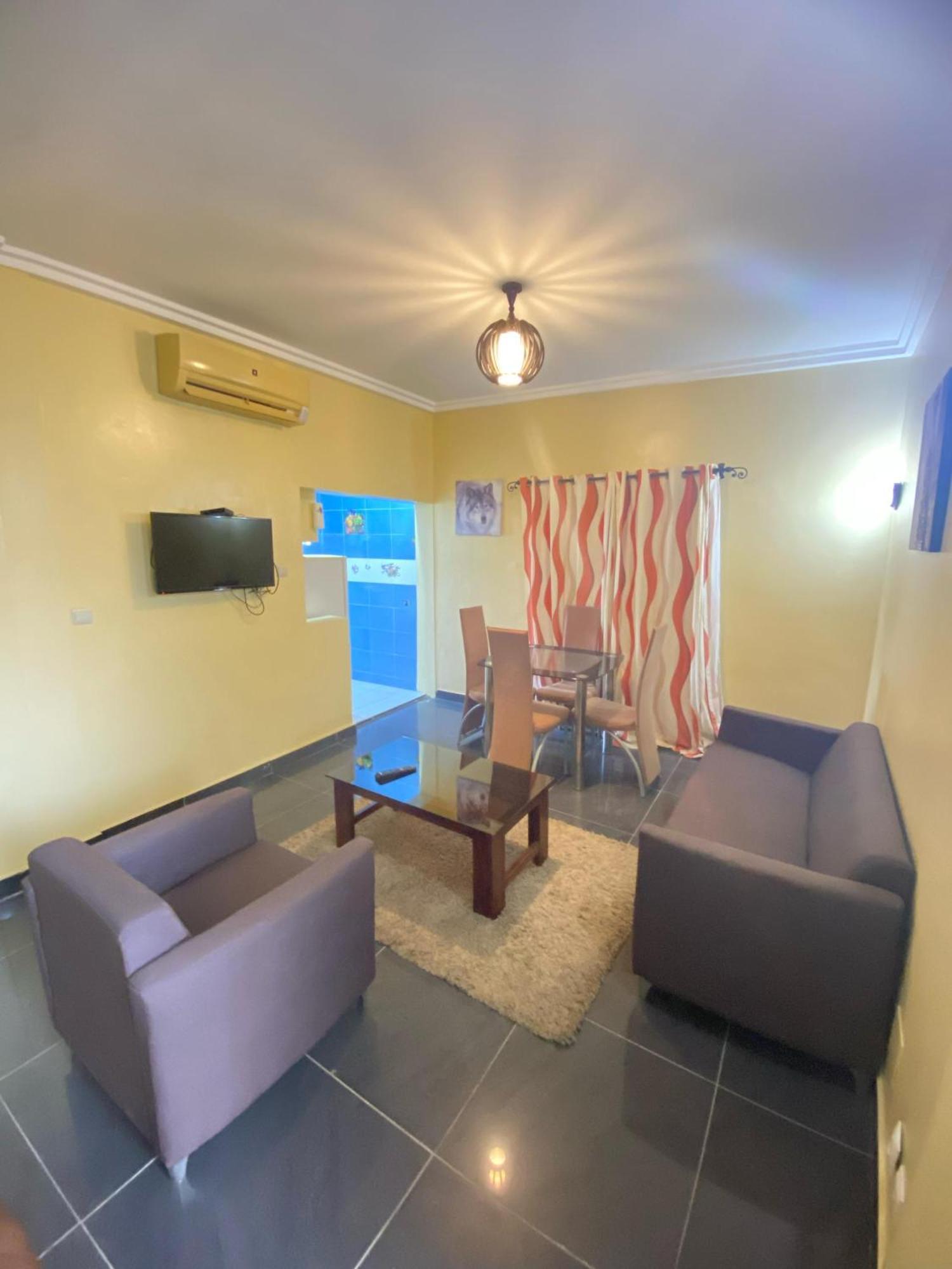 Hotel Yabisso Lome Luaran gambar